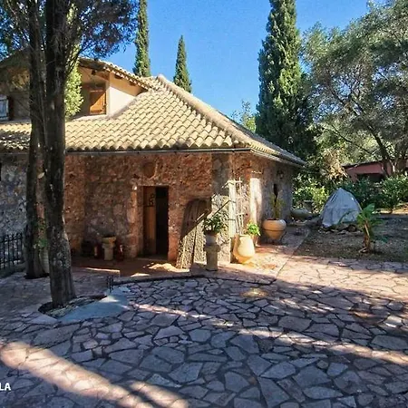 Kefalonian Luxury * Kástron