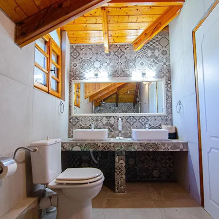 Kefalonian Luxury Kástron