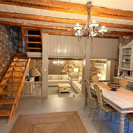 Βίλα Kefalonian Luxury Κάστρο
