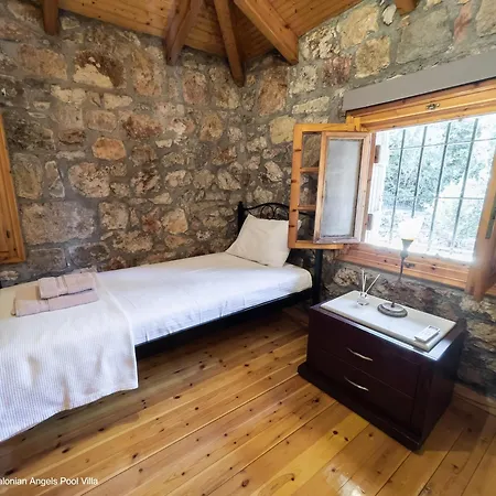 Kefalonian Luxury Villa *