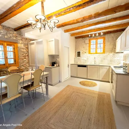 Kefalonian Luxury Villa *