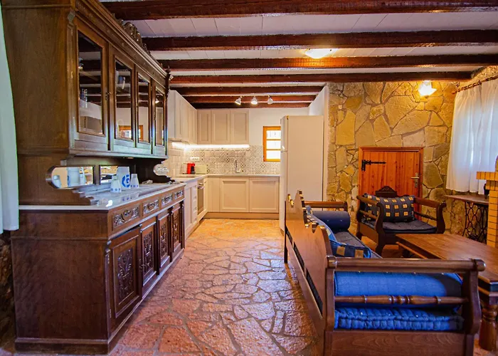 Kefalonian Luxury *