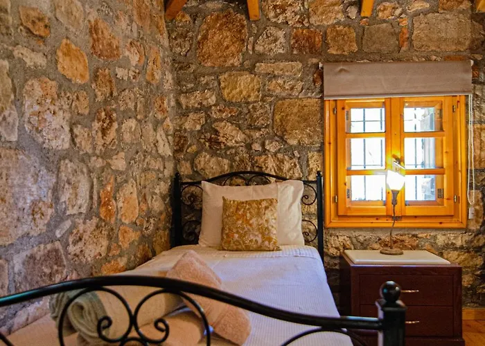 Kefalonian Luxury * Kastron (Kefalonia)