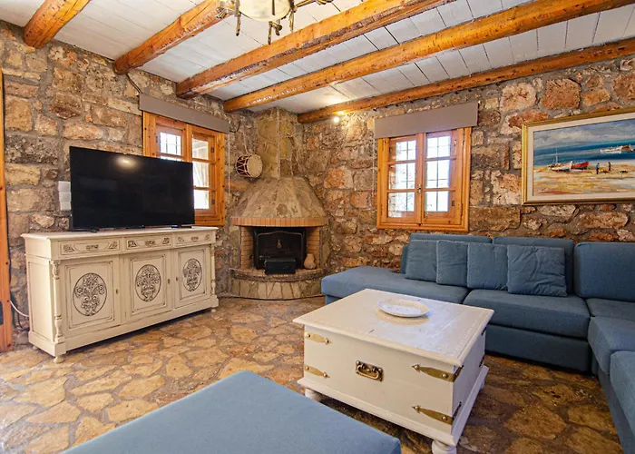 Kefalonian Luxury Kastron (Kefalonia)